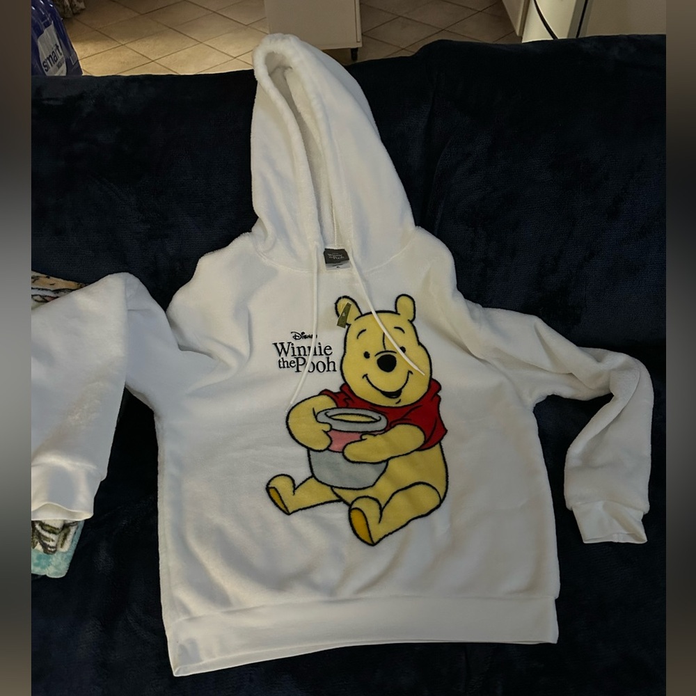 Disney Winnie the Pooh white hoodie - Picture 12 of 12